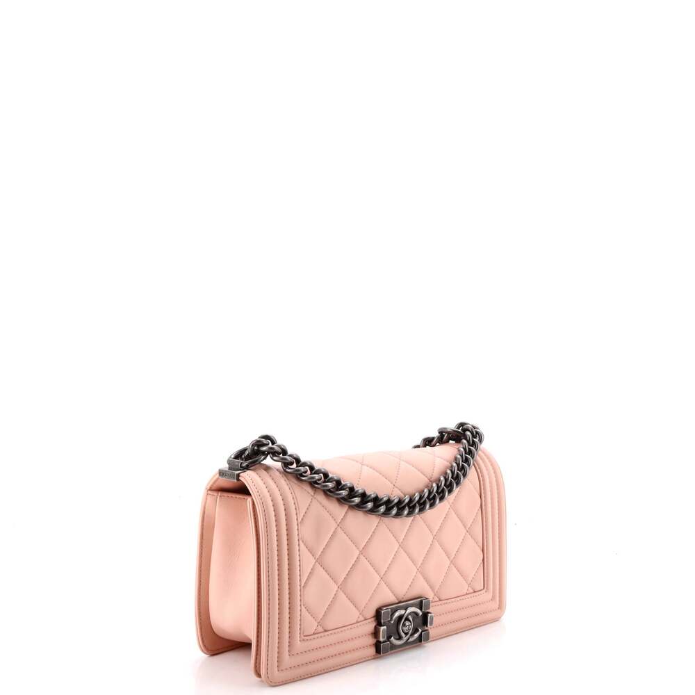Chanel Boy Flap Bag Quilted Lambskin #249200C37B - Picture 2 of 7